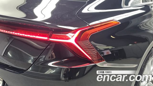 Kia K8 2022 — photo 9