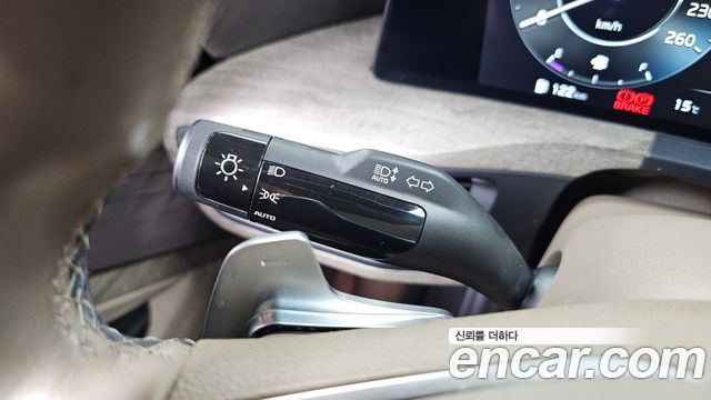 Kia K8 2022 — photo 16