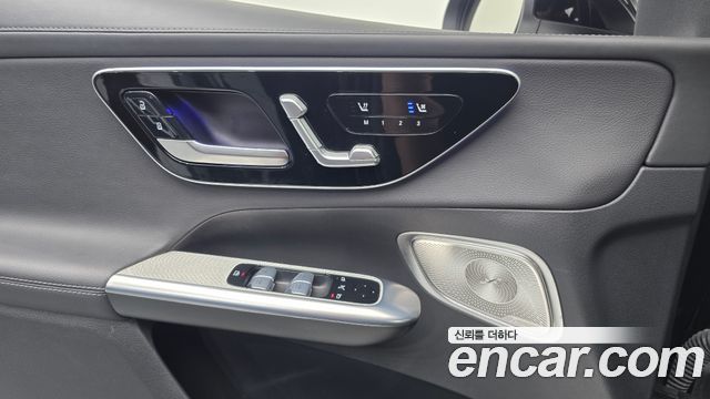 Mercedes-Benz GLC-Class 2024 — photo 26