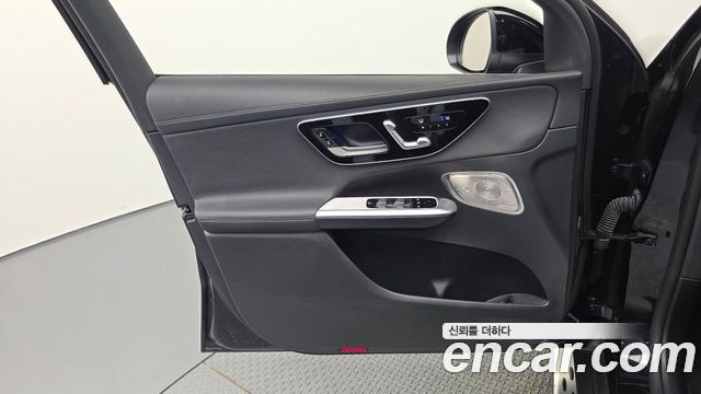 Mercedes-Benz GLC-Class 2024 — photo 14