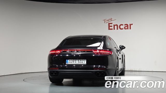 Porsche Panamera 2019 — photo 4