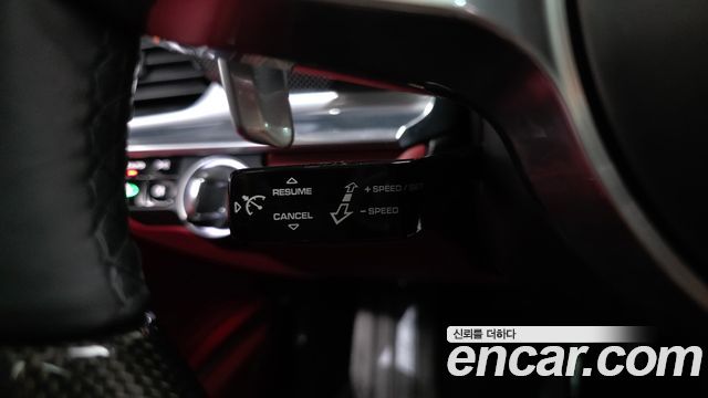 Porsche Panamera 2019 — photo 36