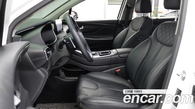 Hyundai Santafe 2023 — photo 6