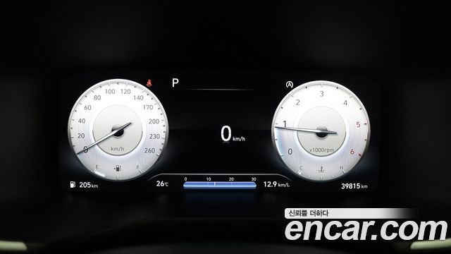 Hyundai Santafe 2023 — photo 16