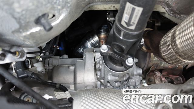 Hyundai Santafe 2023 — photo 19