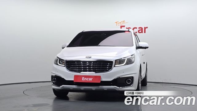Kia Canival 2017 — photo 3