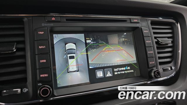 Kia Canival 2017 — photo 18