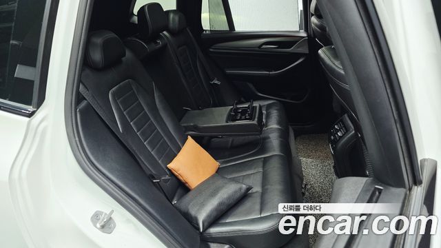 BMW X3 2021 — photo 18