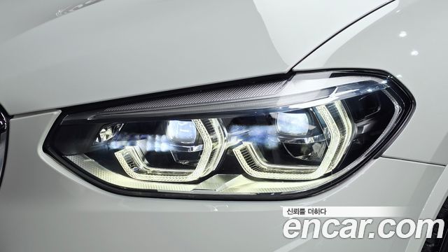 BMW X3 2021 — photo 8