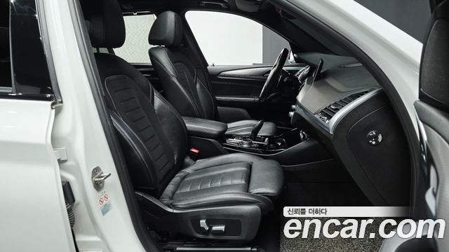 BMW X3 2021 — photo 16