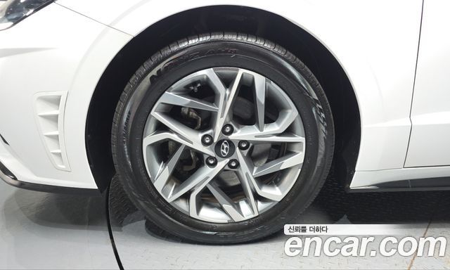 Hyundai Sonata 2023 — photo 7