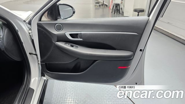 Hyundai Sonata 2023 — photo 15