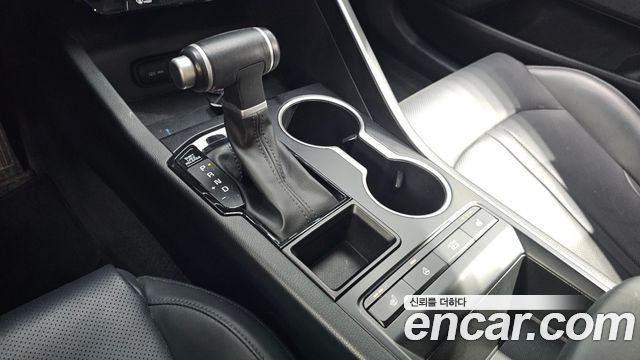 Kia K5 2023 — photo 12