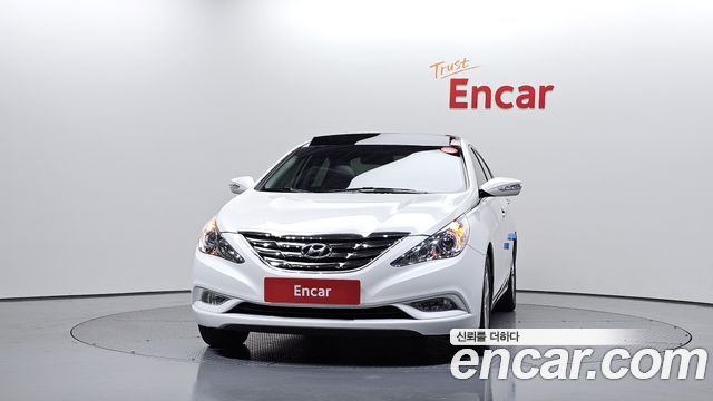 Hyundai Sonata 2010 — photo 3