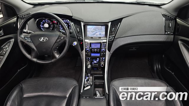 Hyundai Sonata 2010 — photo 7