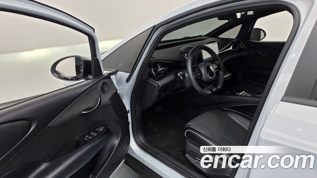 BYD Dolphin 2026 — photo 13
