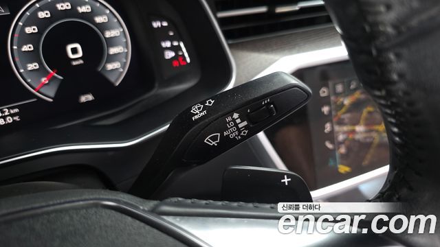 Audi A6 2020 — photo 30