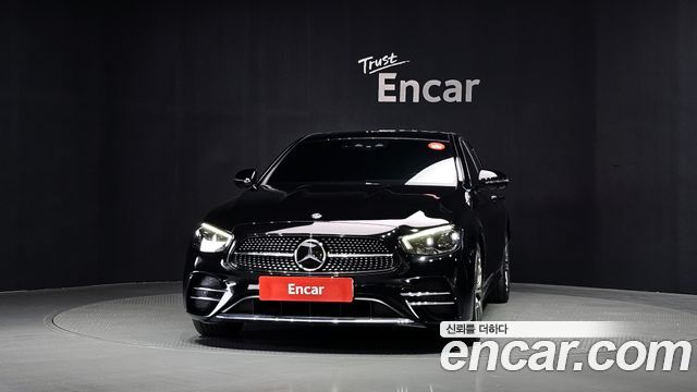 Mercedes-Benz E-Class 2021 — photo 3