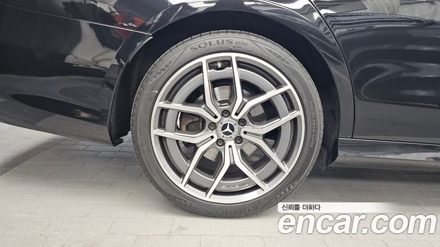 Mercedes-Benz E-Class 2021 — photo 5
