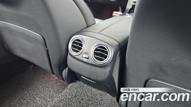 Mercedes-Benz E-Class 2021 — photo 29