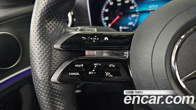 Mercedes-Benz E-Class 2021 — photo 30