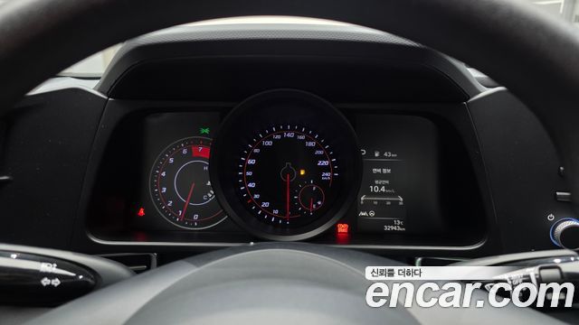 Hyundai AVANTE 2021 — photo 11