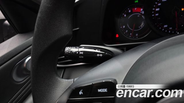 Hyundai AVANTE 2021 — photo 21