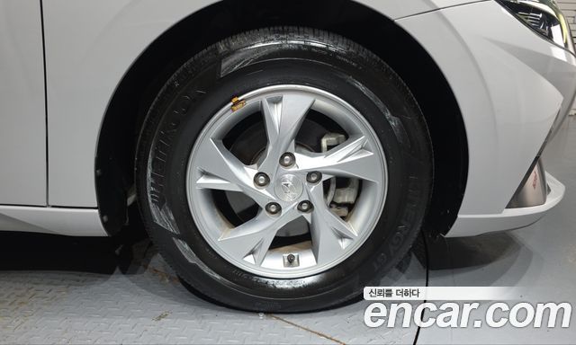 Hyundai AVANTE 2021 — photo 7
