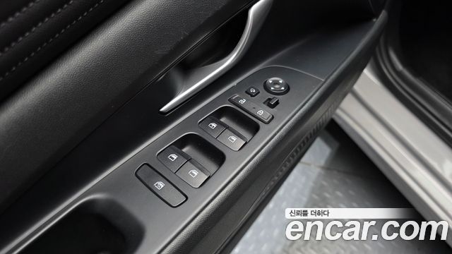 Hyundai AVANTE 2021 — photo 27