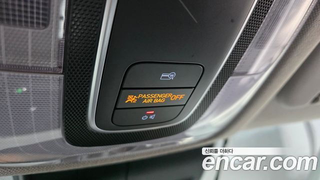 Hyundai AVANTE 2021 — photo 28