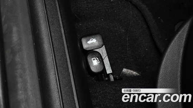 Hyundai AVANTE 2021 — photo 29