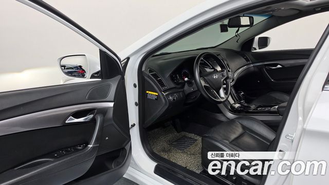 Hyundai i40 2018 — photo 13