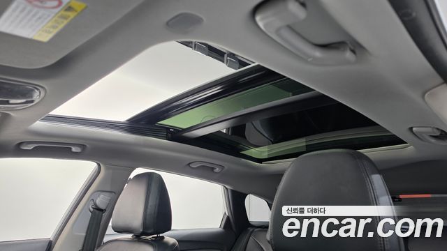 Hyundai i40 2018 — photo 24