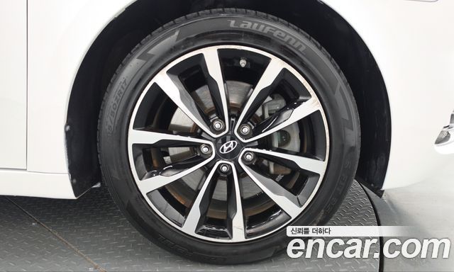 Hyundai i40 2018 — photo 7