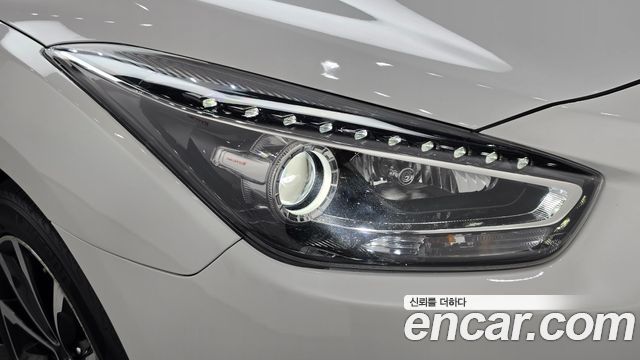 Hyundai i40 2018 — photo 8