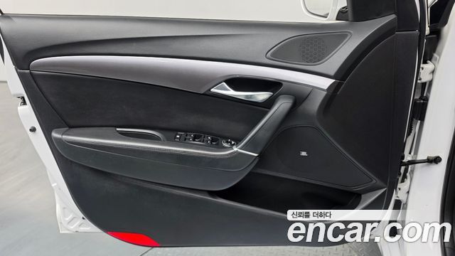 Hyundai i40 2018 — photo 14