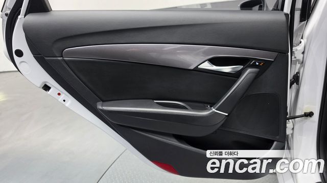 Hyundai i40 2018 — photo 15