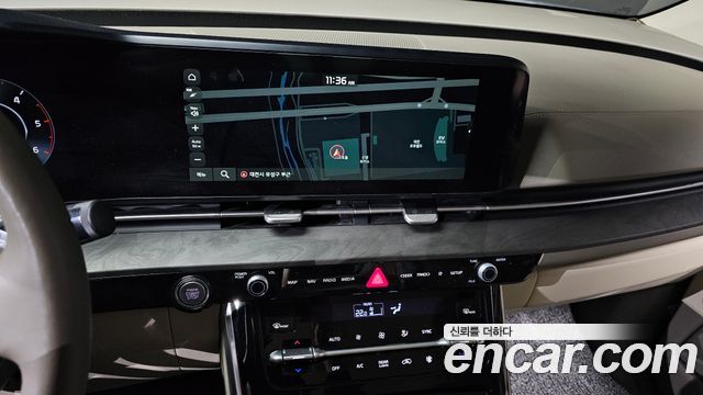 Kia Canival 2023 — photo 13