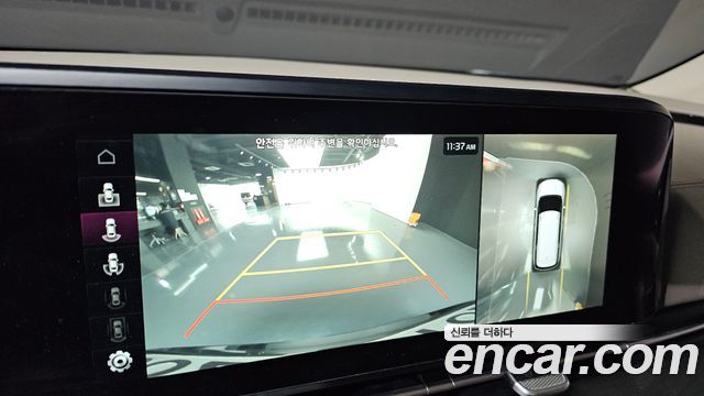 Kia Canival 2023 — photo 15
