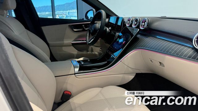 Mercedes-Benz C-Class 2026 — photo 15