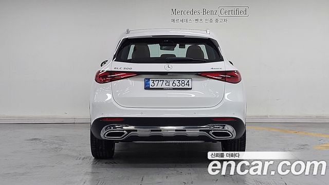 Mercedes-Benz GLC-Class 2026 — photo 4