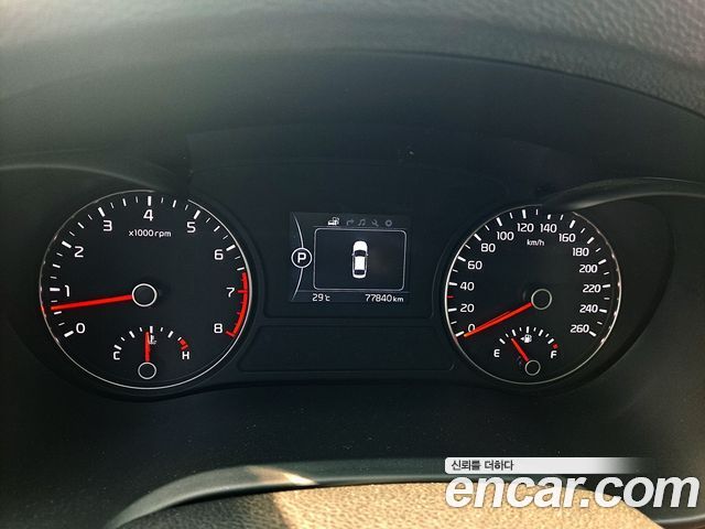Kia K5 2017 — photo 15