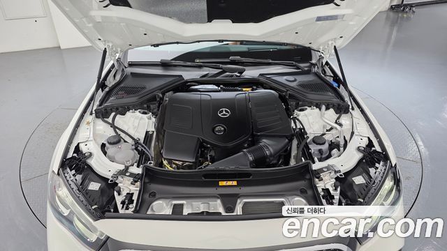 Mercedes-Benz E-Class 2026 — photo 6