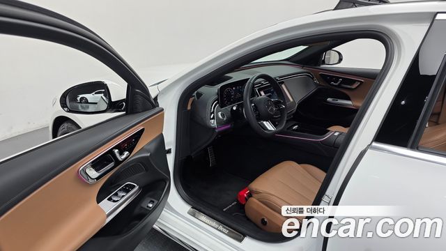 Mercedes-Benz E-Class 2026 — photo 13