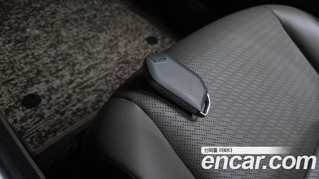 Kia Canival 2025 — photo 22