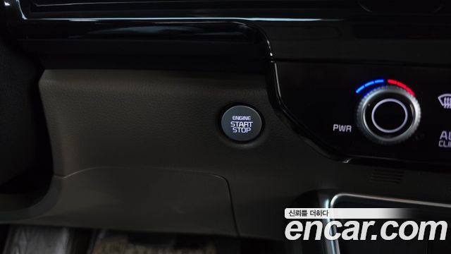 Kia Canival 2025 — photo 23