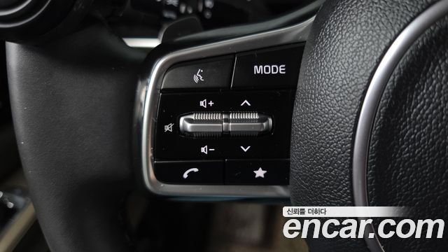 Kia Canival 2025 — photo 24