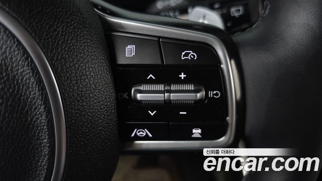 Kia Canival 2025 — photo 25