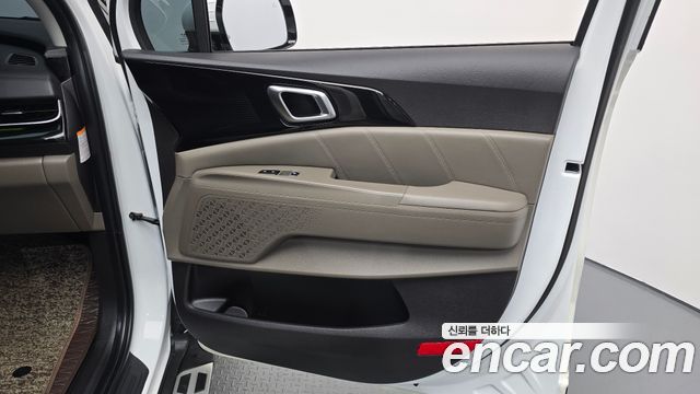 Kia Canival 2025 — photo 15