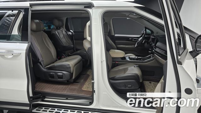 Kia Canival 2025 — photo 16